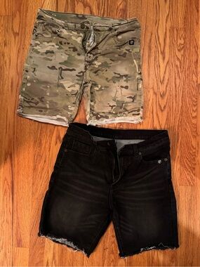 Born primitive athletic jorts in new condition